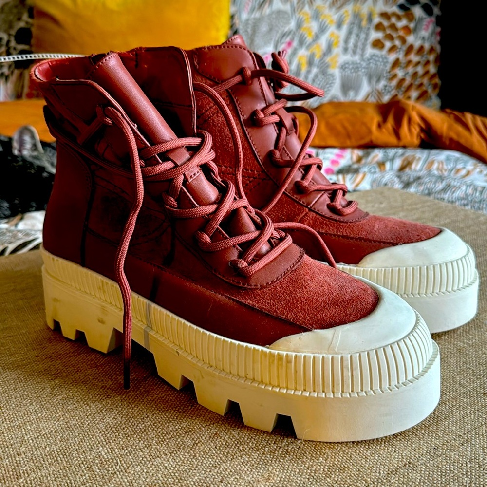 New never worn